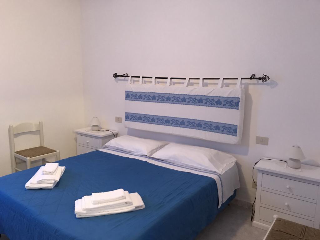 מרינלה Azienda Multifunzionale S'Ozastro מראה חיצוני תמונה