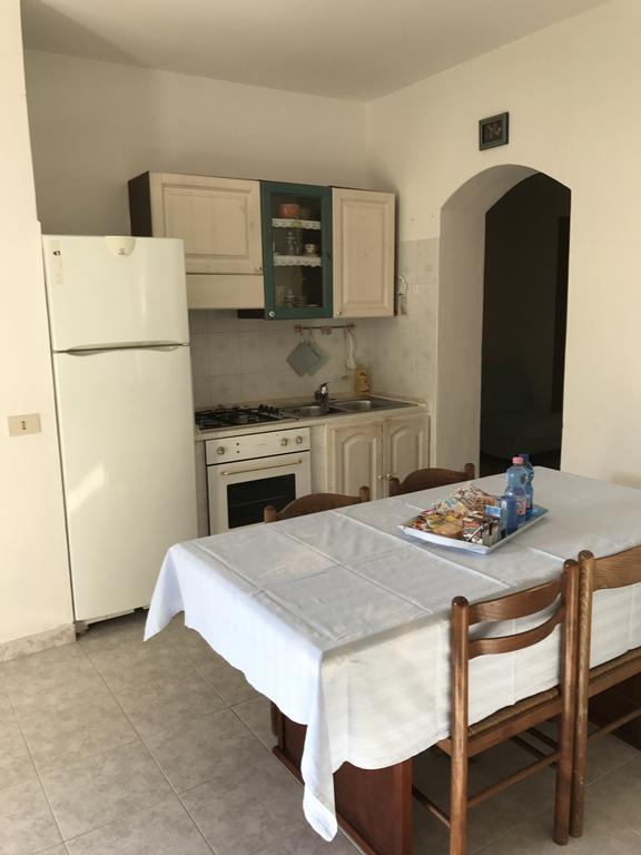 מרינלה Azienda Multifunzionale S'Ozastro מראה חיצוני תמונה